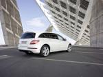 Mercedes-Benz R-Class 2011 года